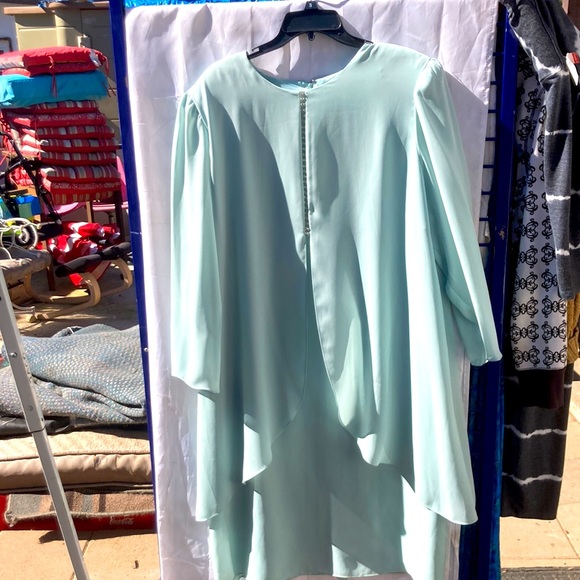 Size 20 multi layer sheer sea foam green dress - Picture 3 of 7